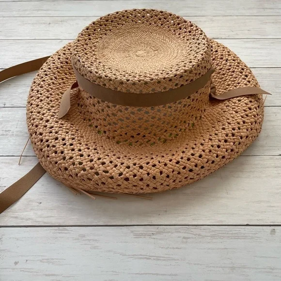 SENSI STUDIO
Upturn Straw Beach Hat - Picture 4 of 9